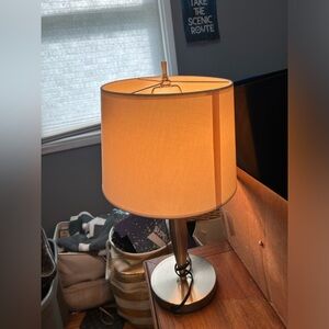 2 Lamps